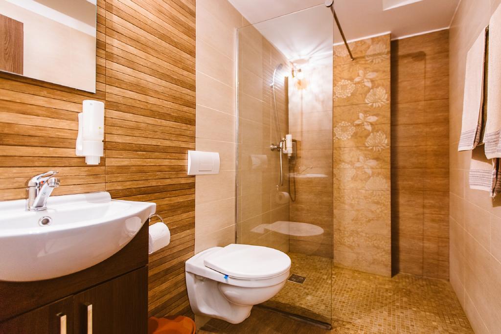 Casa Domeniile Vinului Hotel Nagyenyed Kültér fotó