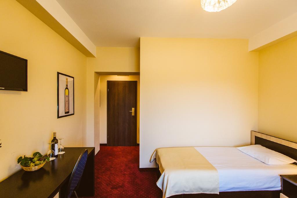 Casa Domeniile Vinului Hotel Nagyenyed Kültér fotó